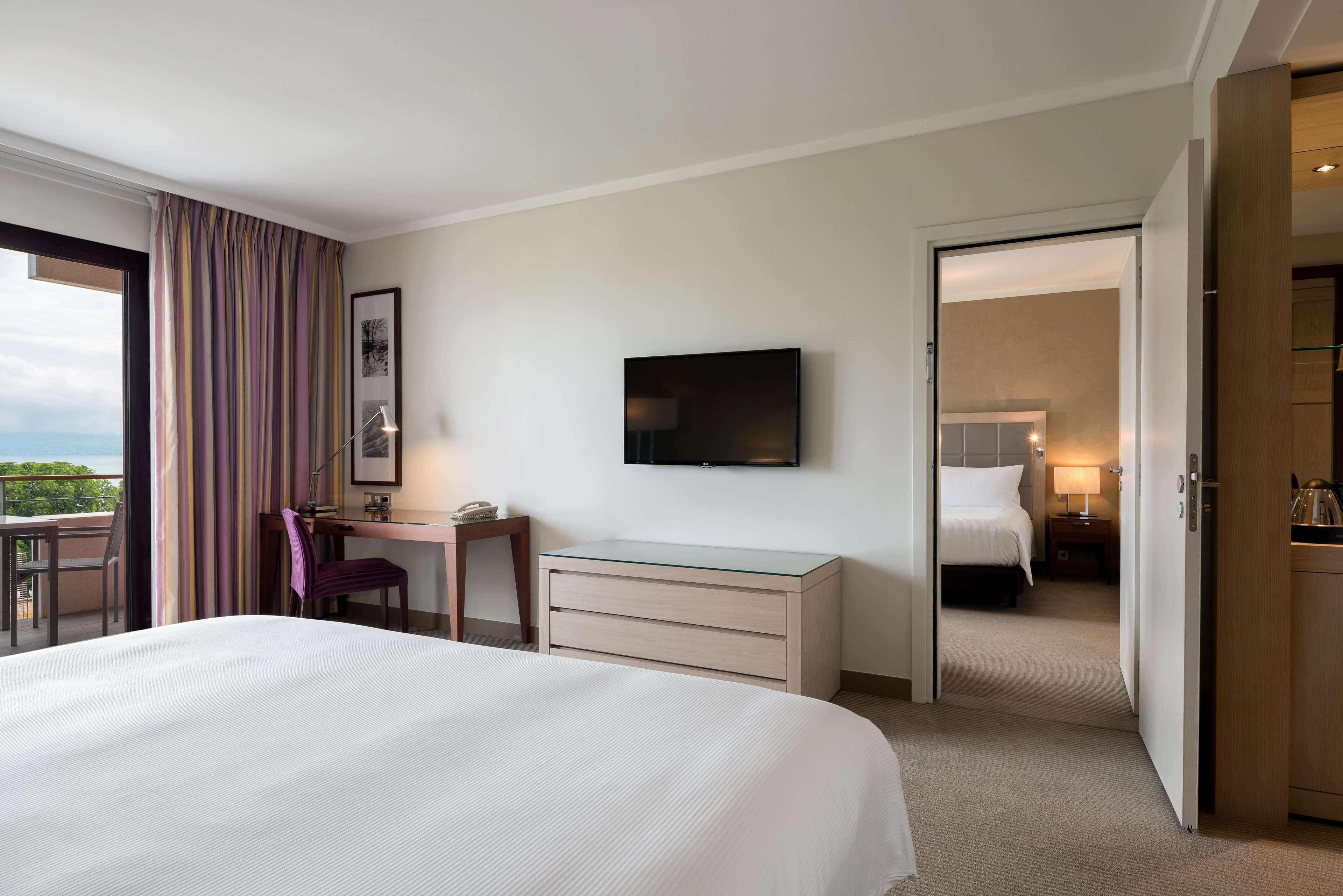 Hilton Evian Les Bains Évian-les-Bains Exterior foto