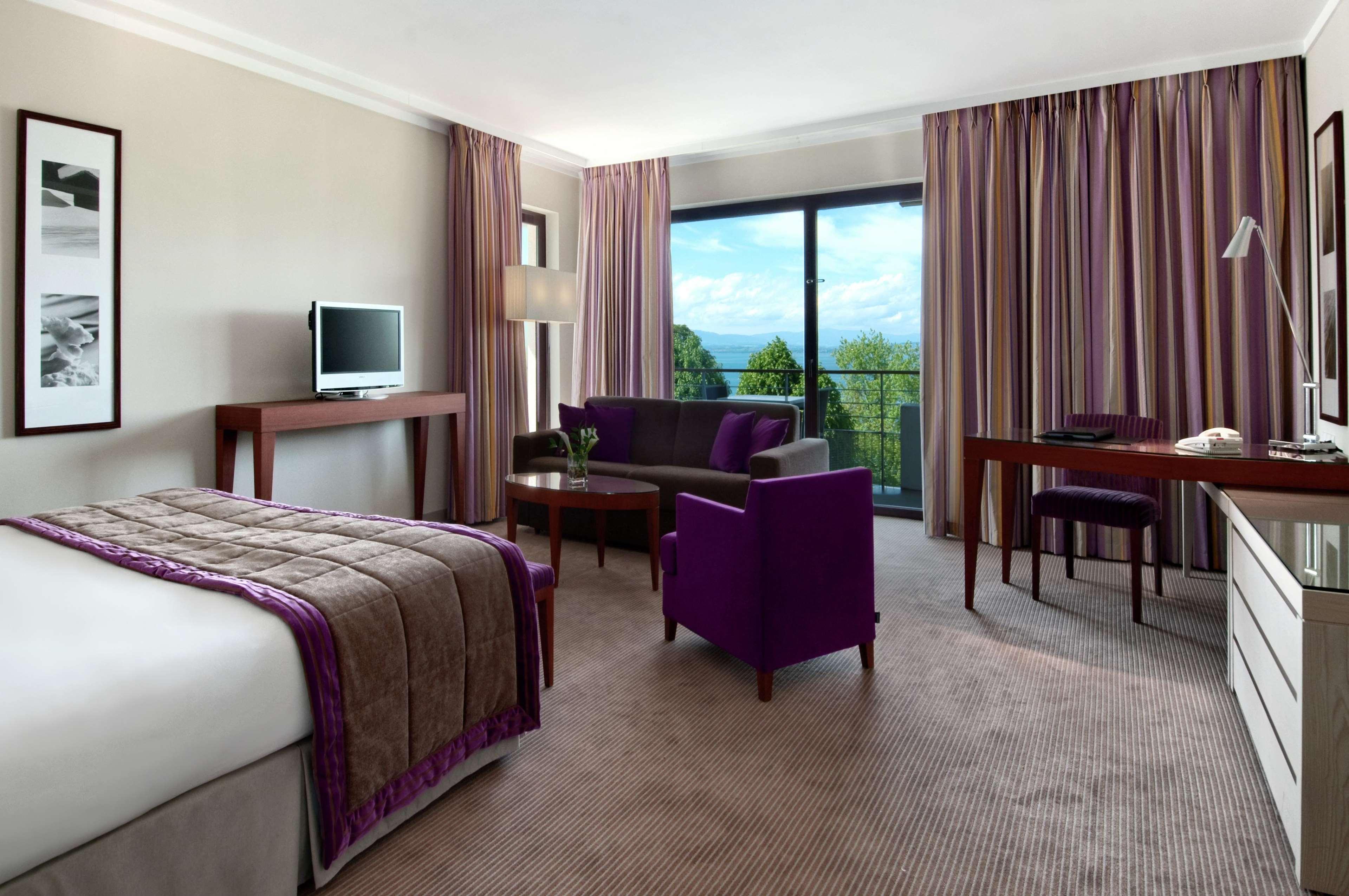 Hilton Evian Les Bains Évian-les-Bains Exterior foto