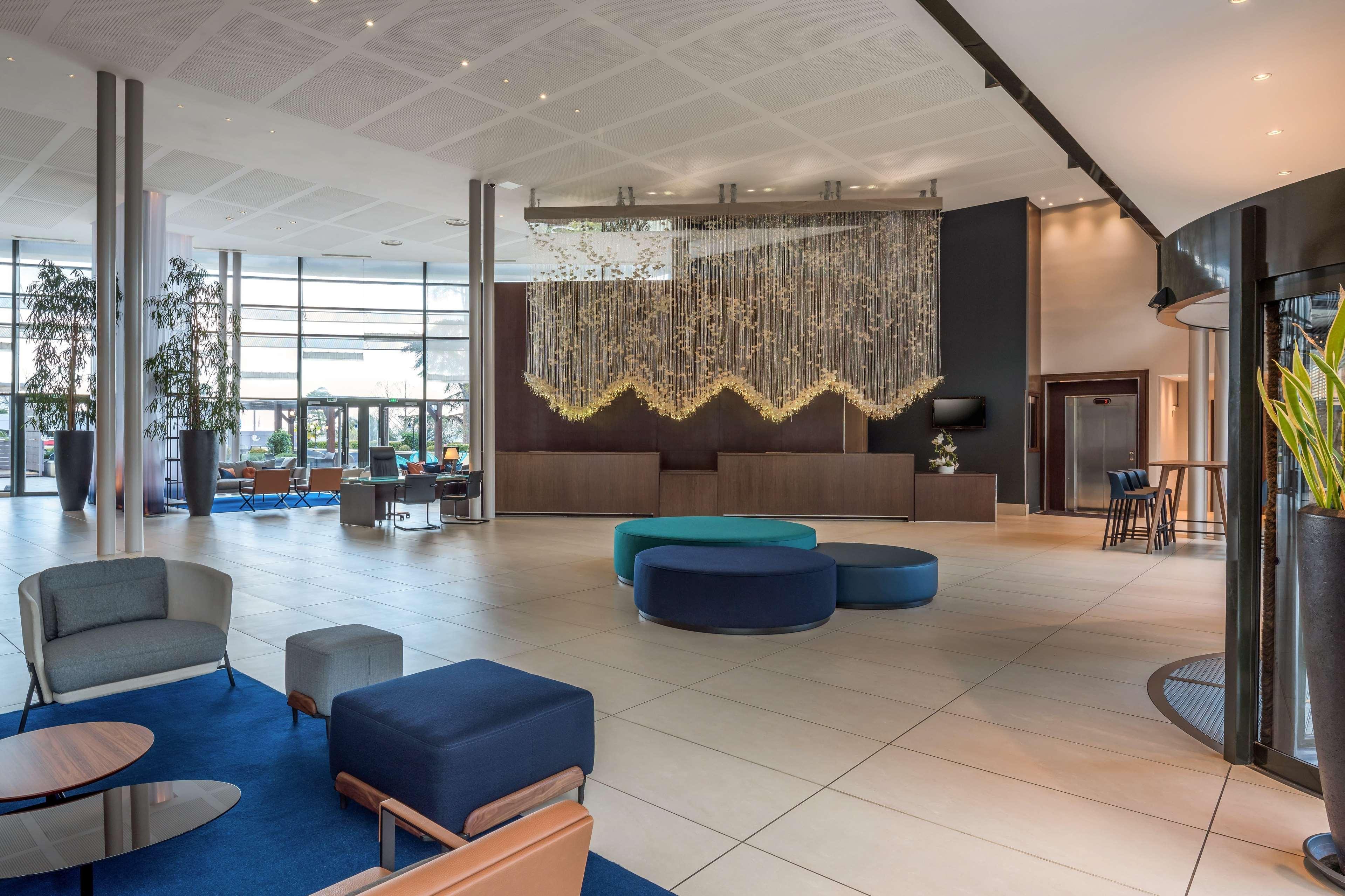 Hilton Evian Les Bains Évian-les-Bains Exterior foto