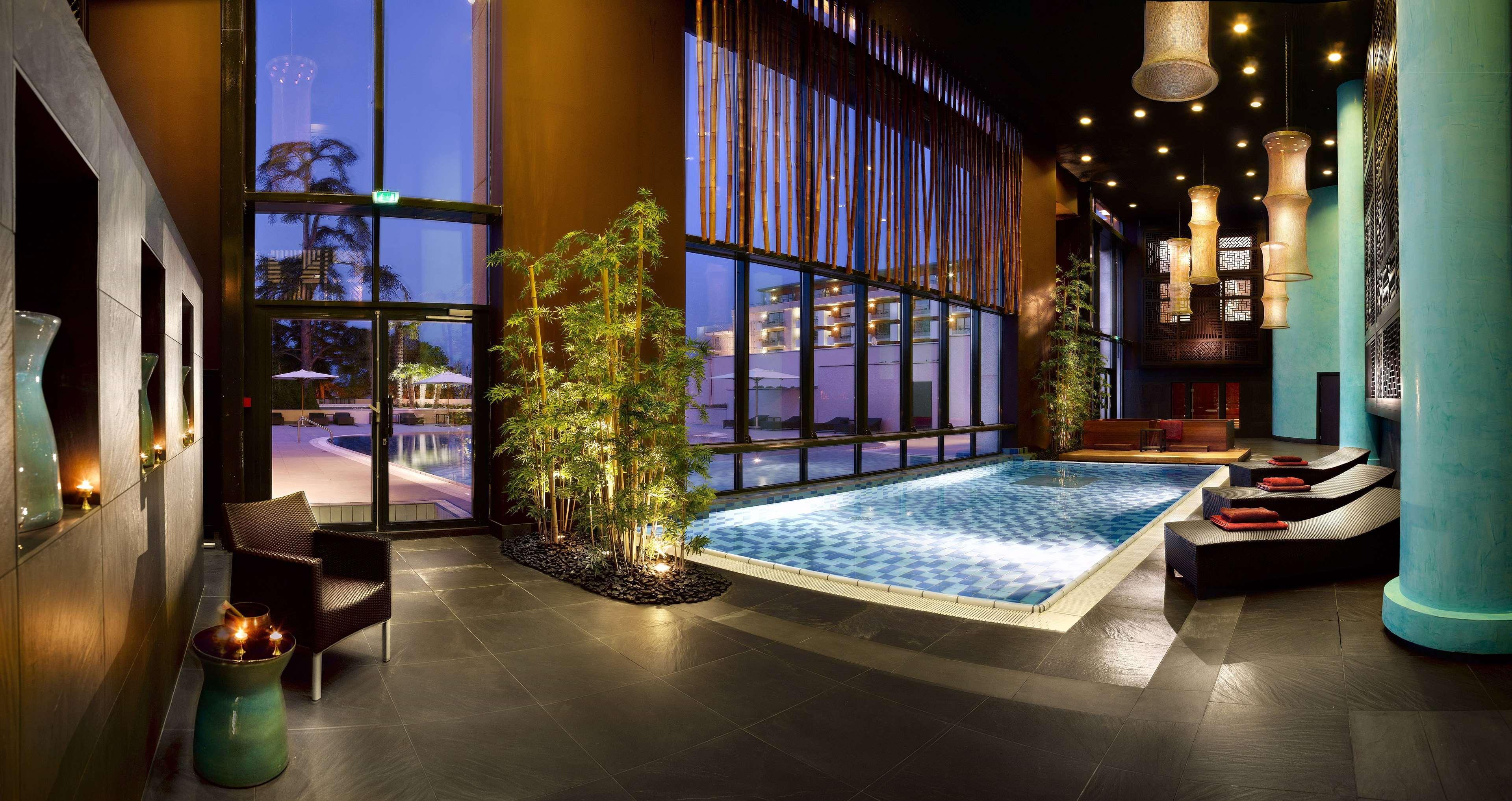 Hilton Evian Les Bains Évian-les-Bains Exterior foto