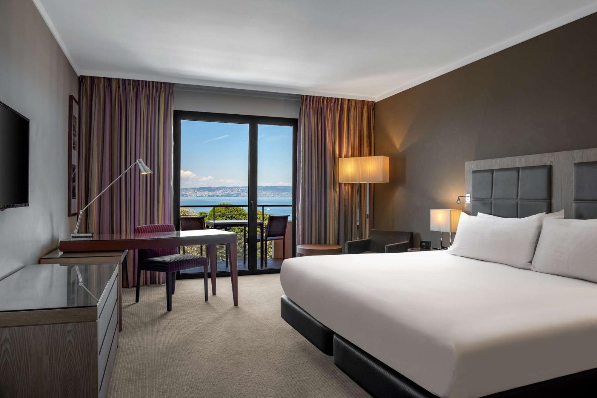 Hilton Evian Les Bains Évian-les-Bains Exterior foto
