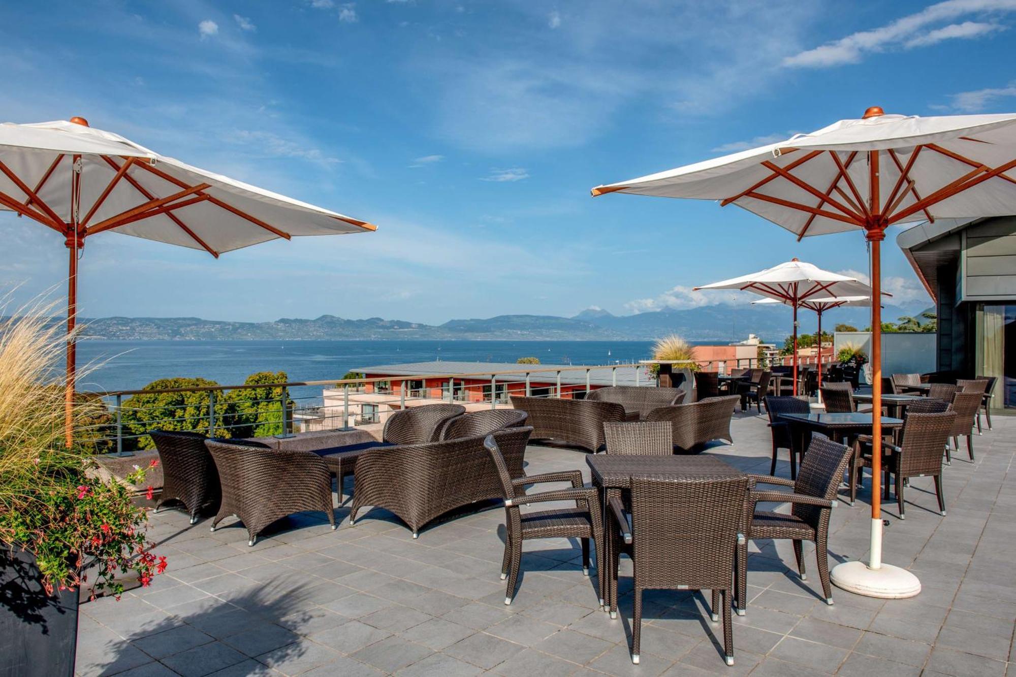 Hilton Evian Les Bains Évian-les-Bains Exterior foto