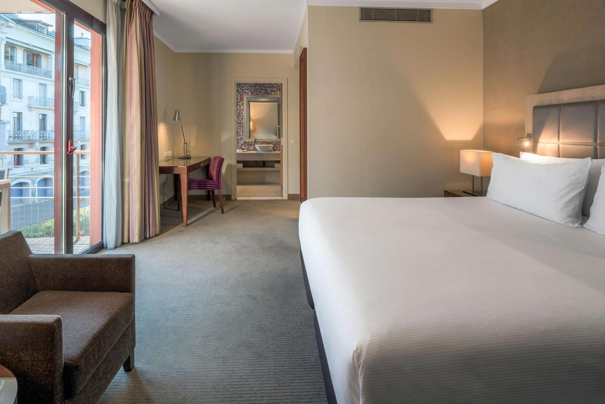 Hilton Evian Les Bains Évian-les-Bains Exterior foto